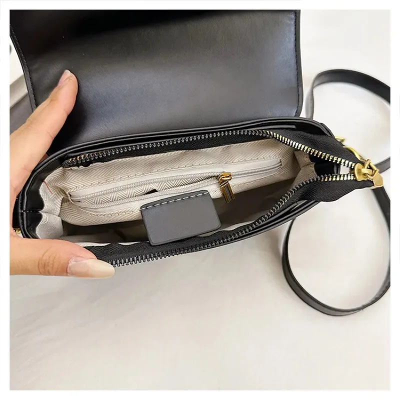 2026 New Design Unique Bird Pattern Swallow Women Bag Fashion Small Square Bag Casual Shoulder Crossbody Purse
