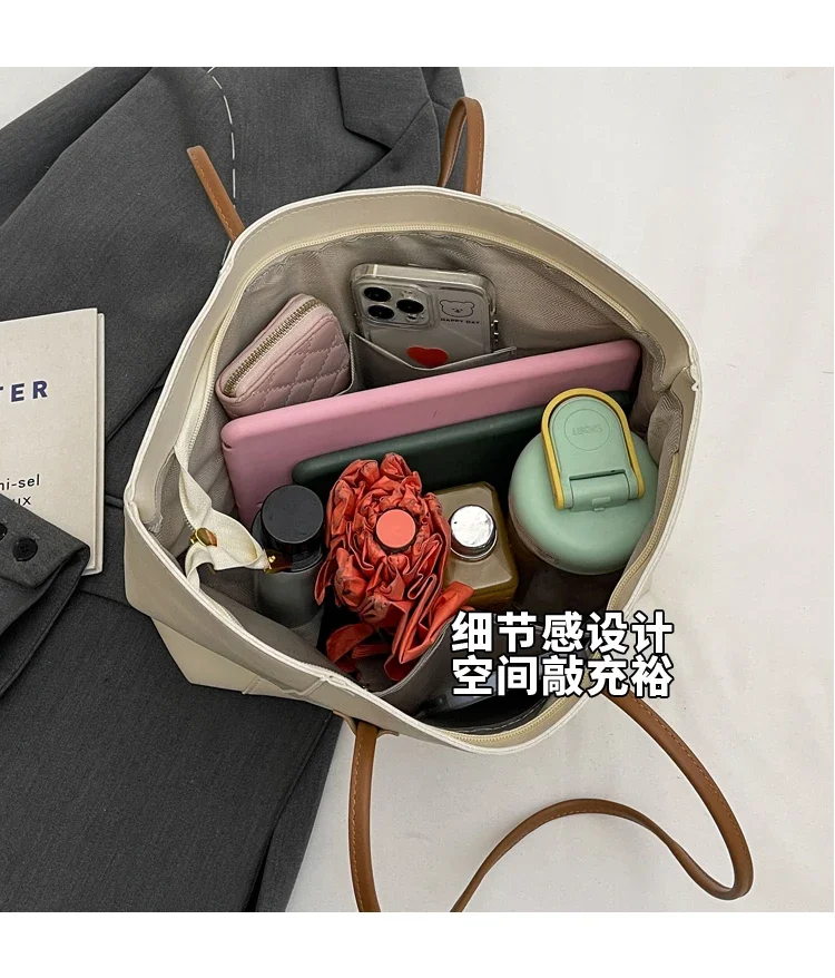 Hot Selling Light Luxury Sewing Thread PU Zipper Women's Handbag High Quality Fashionable Commuting Women's Shoulder Bag