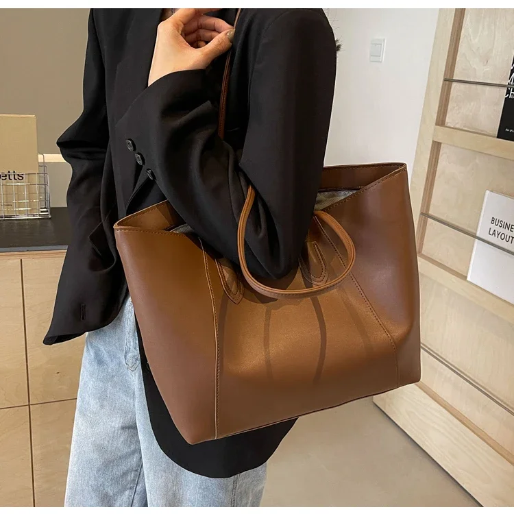Hot Selling Light Luxury Sewing Thread PU Zipper Women's Handbag High Quality Fashionable Commuting Women's Shoulder Bag
