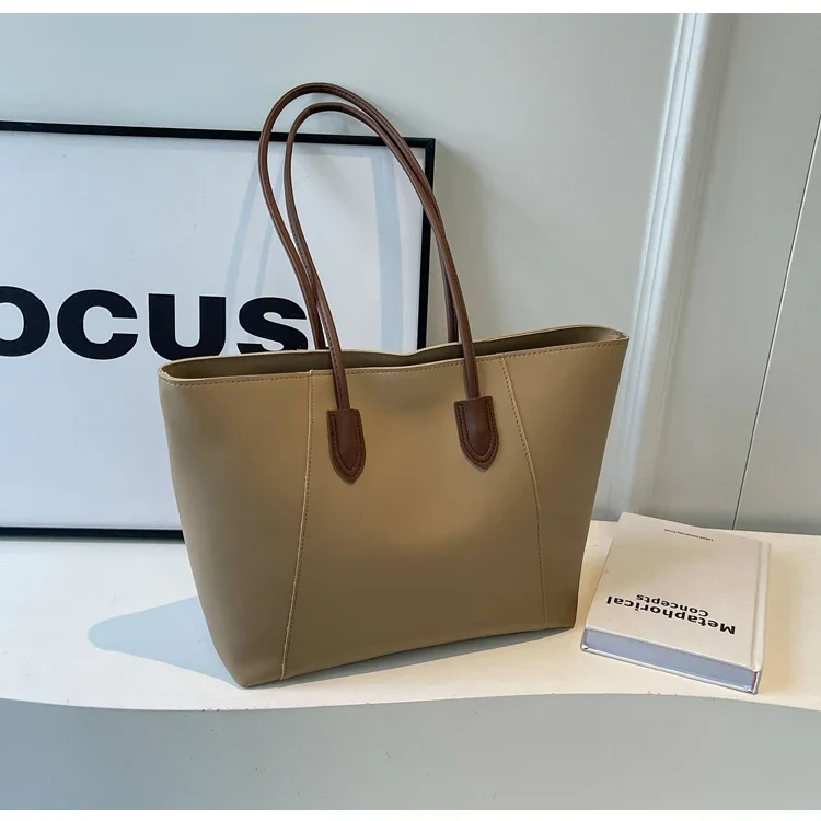 Hot Selling Light Luxury Sewing Thread PU Zipper Women's Handbag High Quality Fashionable Commuting Women's Shoulder Bag