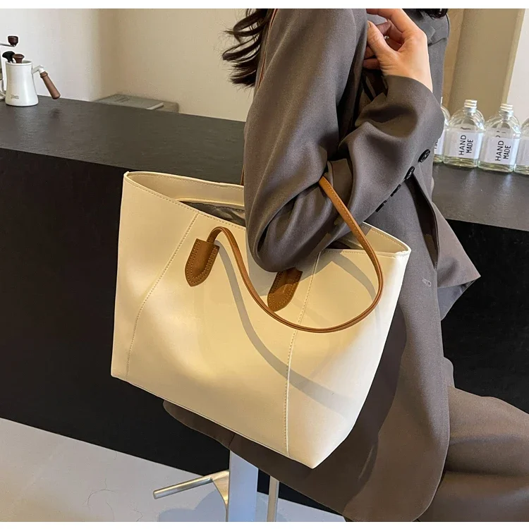 Hot Selling Light Luxury Sewing Thread PU Zipper Women's Handbag High Quality Fashionable Commuting Women's Shoulder Bag