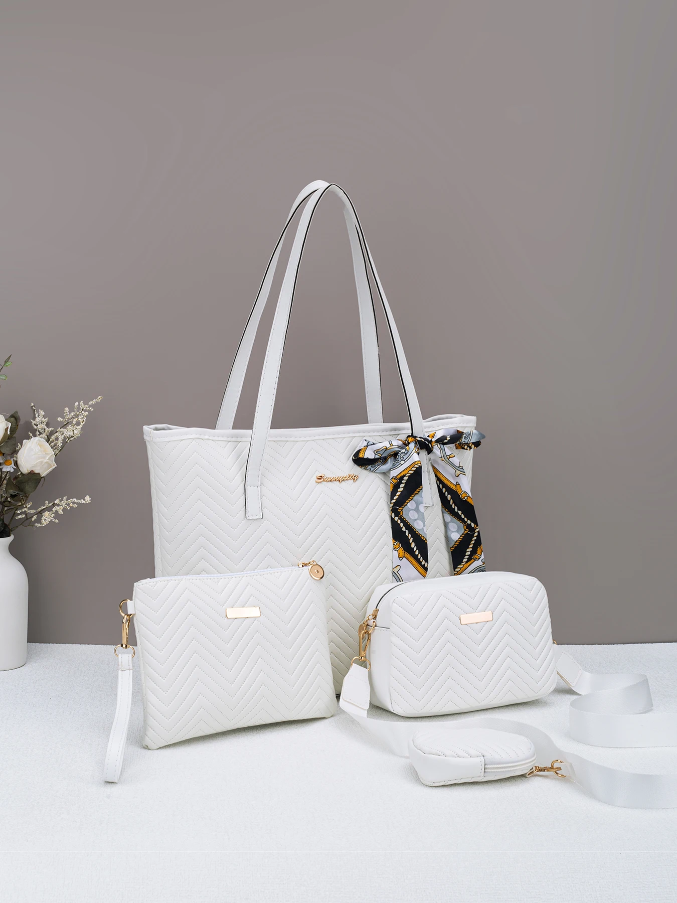 Wave pattern daily commuting large capacity tote bag handbag four piece set fashion trend personality change camera bag