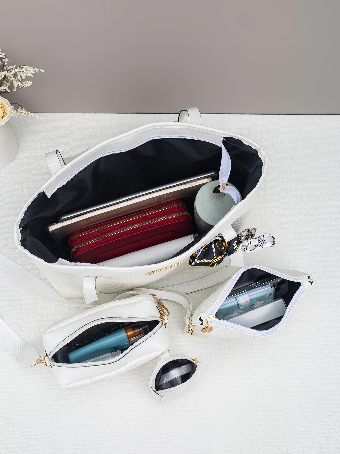 Wave pattern daily commuting large capacity tote bag handbag four piece set fashion trend personality change camera bag