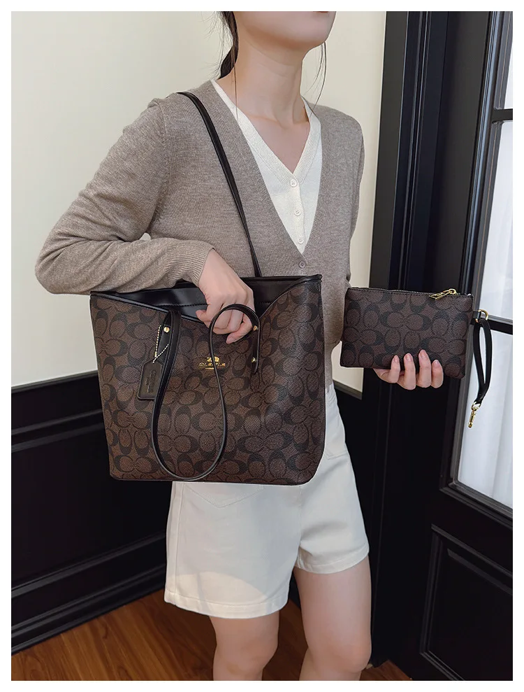 Women's Bag 2026 New high-quality printed tote bag, light luxury vintage shoulder bag, fashionable and elegant handbag