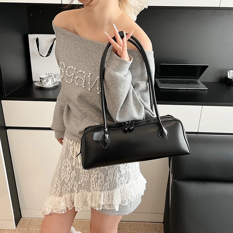 Vintage Long Shoulder Bag Women Shoulder Bag Luxury PU Leather Ladies Handbag Female Commuter Shopping Underarm Bag