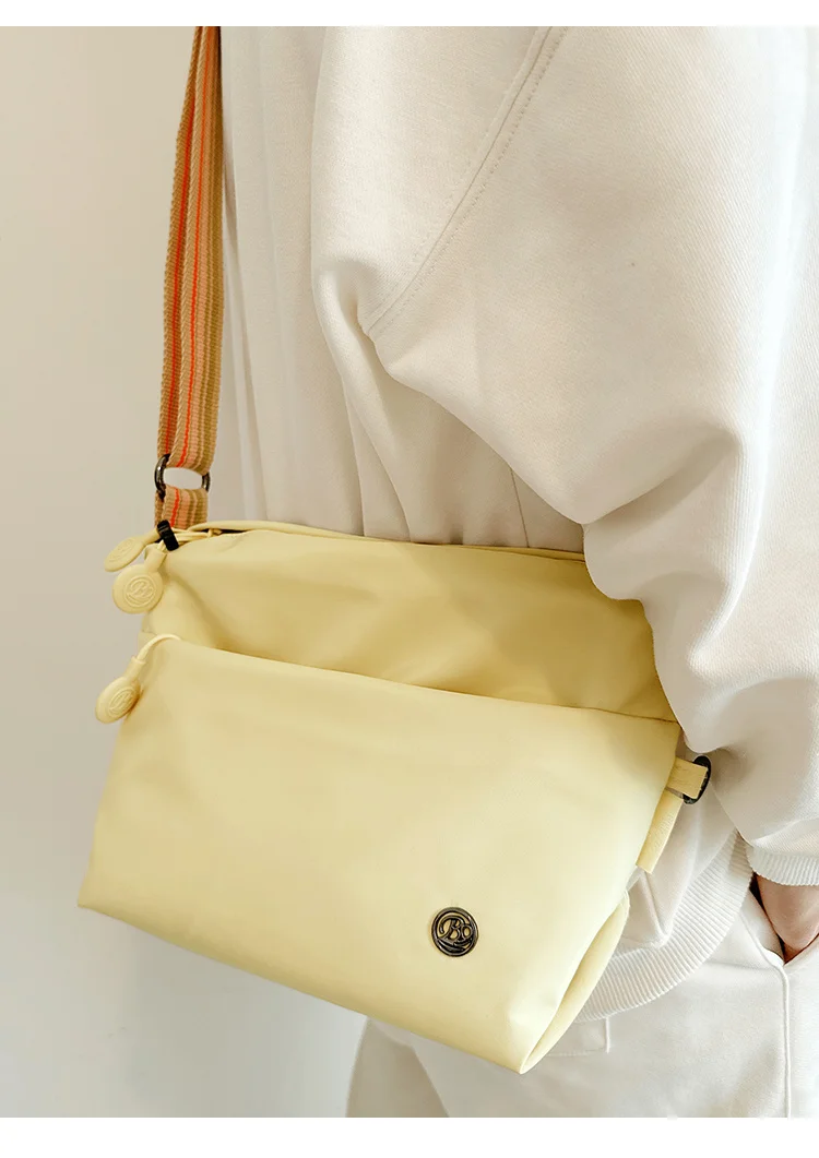 Chic Ultra-light Nylon Crossbody Bags for Women, Designer Bag-Lightweight, Zipper Closure, Adjustable Wide Strap, Cotton Lining