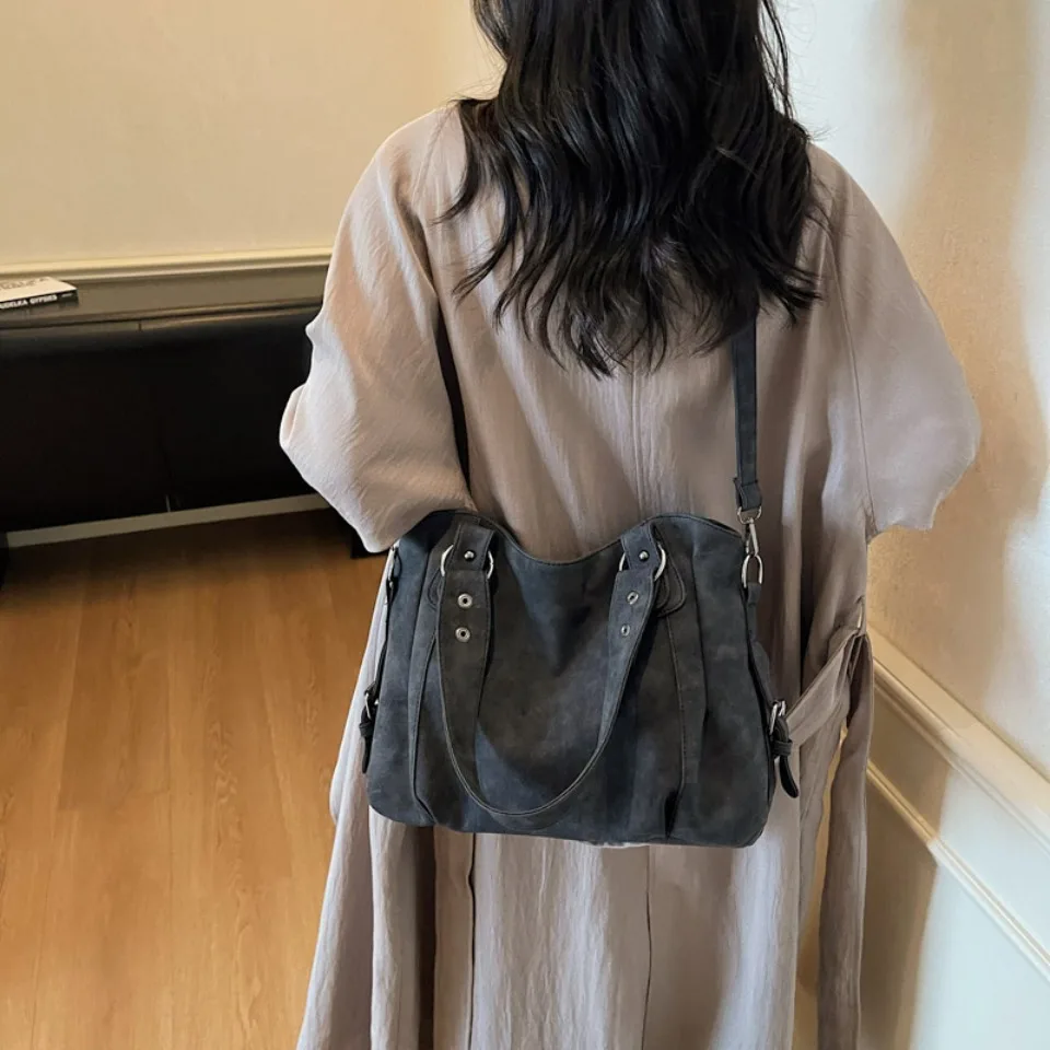 Top Quality Faux Suede Leather Shoulder Hand Bags for Women Luxury Lazy Commuting Handbags Women Bags Deisgner Large Capacity