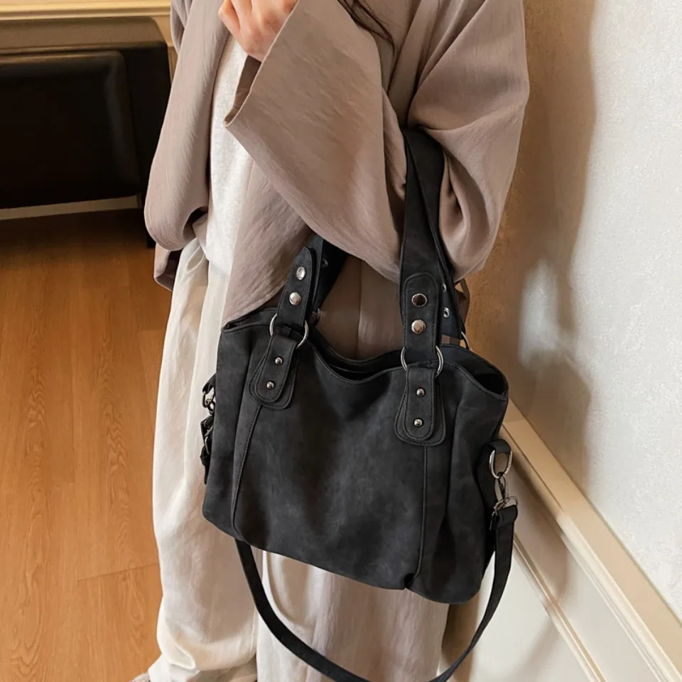 Top Quality Faux Suede Leather Shoulder Hand Bags for Women Luxury Lazy Commuting Handbags Women Bags Deisgner Large Capacity