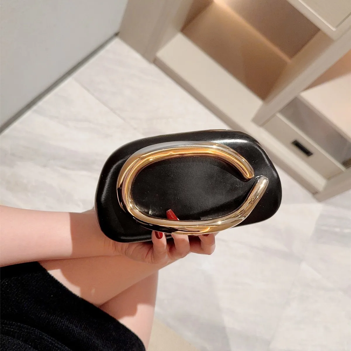 Gold Metal Closure Box Clutch Bag Women Evening Wedding Party Cute Purse Bag Handbag Dark Red Beige 2025 Spring New Fashion Ins
