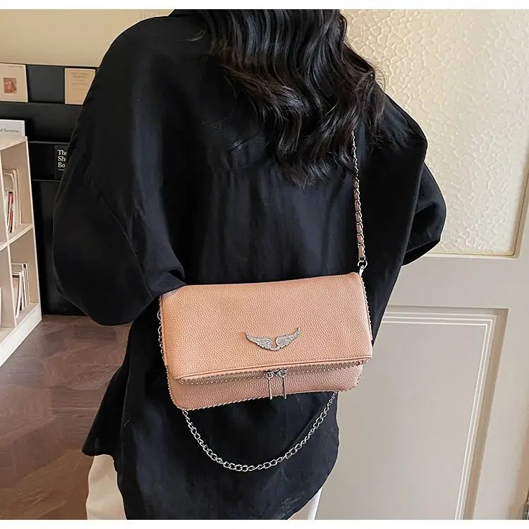 New French Classic Fashion Versatile Chain Inlaid Diamond Crossshoulder Single Shoulder Crossshoulder Wings Female PU Bag