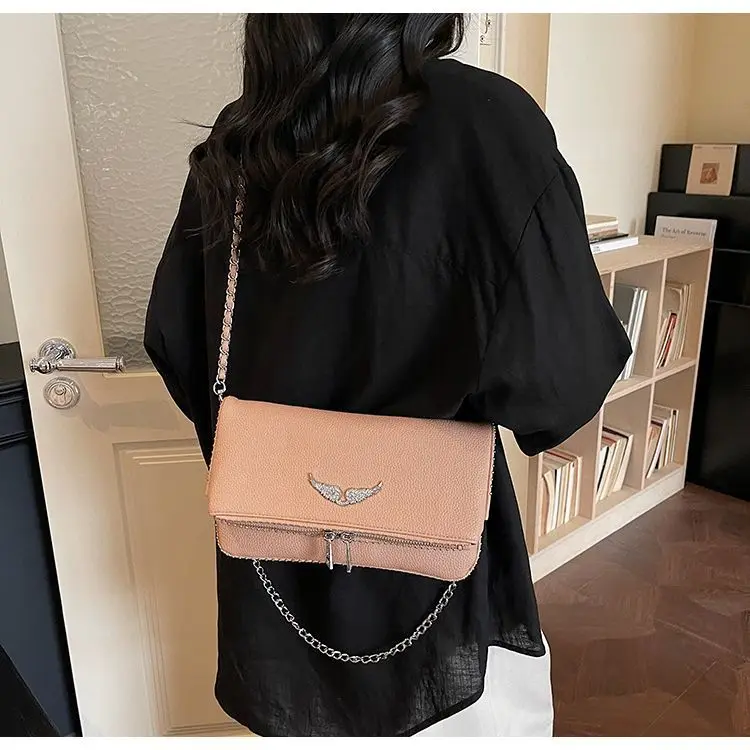 New French Classic Fashion Versatile Chain Inlaid Diamond Crossshoulder Single Shoulder Crossshoulder Wings Female PU Bag