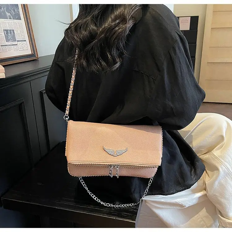 New French Classic Fashion Versatile Chain Inlaid Diamond Crossshoulder Single Shoulder Crossshoulder Wings Female PU Bag