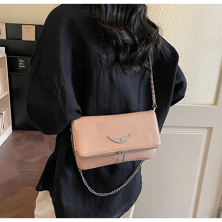 New French Classic Fashion Versatile Chain Inlaid Diamond Crossshoulder Single Shoulder Crossshoulder Wings Female PU Bag