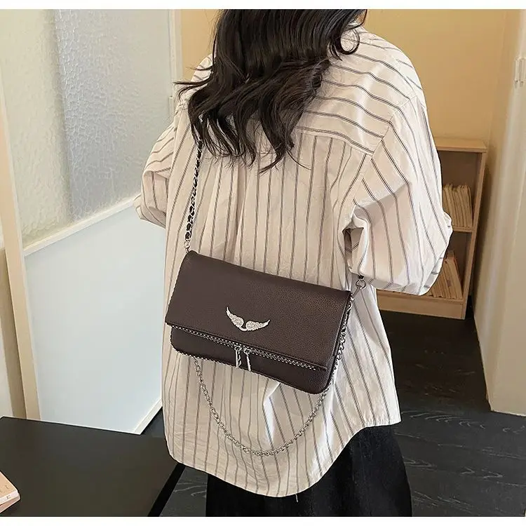 New French Classic Fashion Versatile Chain Inlaid Diamond Crossshoulder Single Shoulder Crossshoulder Wings Female PU Bag