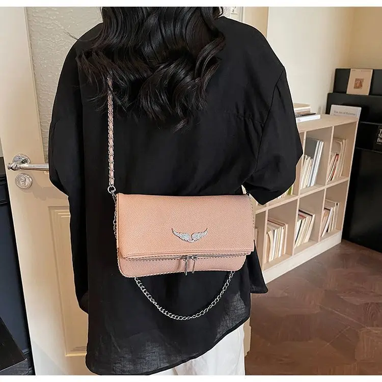 New French Classic Fashion Versatile Chain Inlaid Diamond Crossshoulder Single Shoulder Crossshoulder Wings Female PU Bag