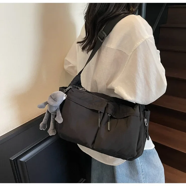 Spring Summer New Canvas Bag for Women, High-End Light Luxury One Shoulder Crossbody Bag, Trendy Hot Sale Ladies Purse