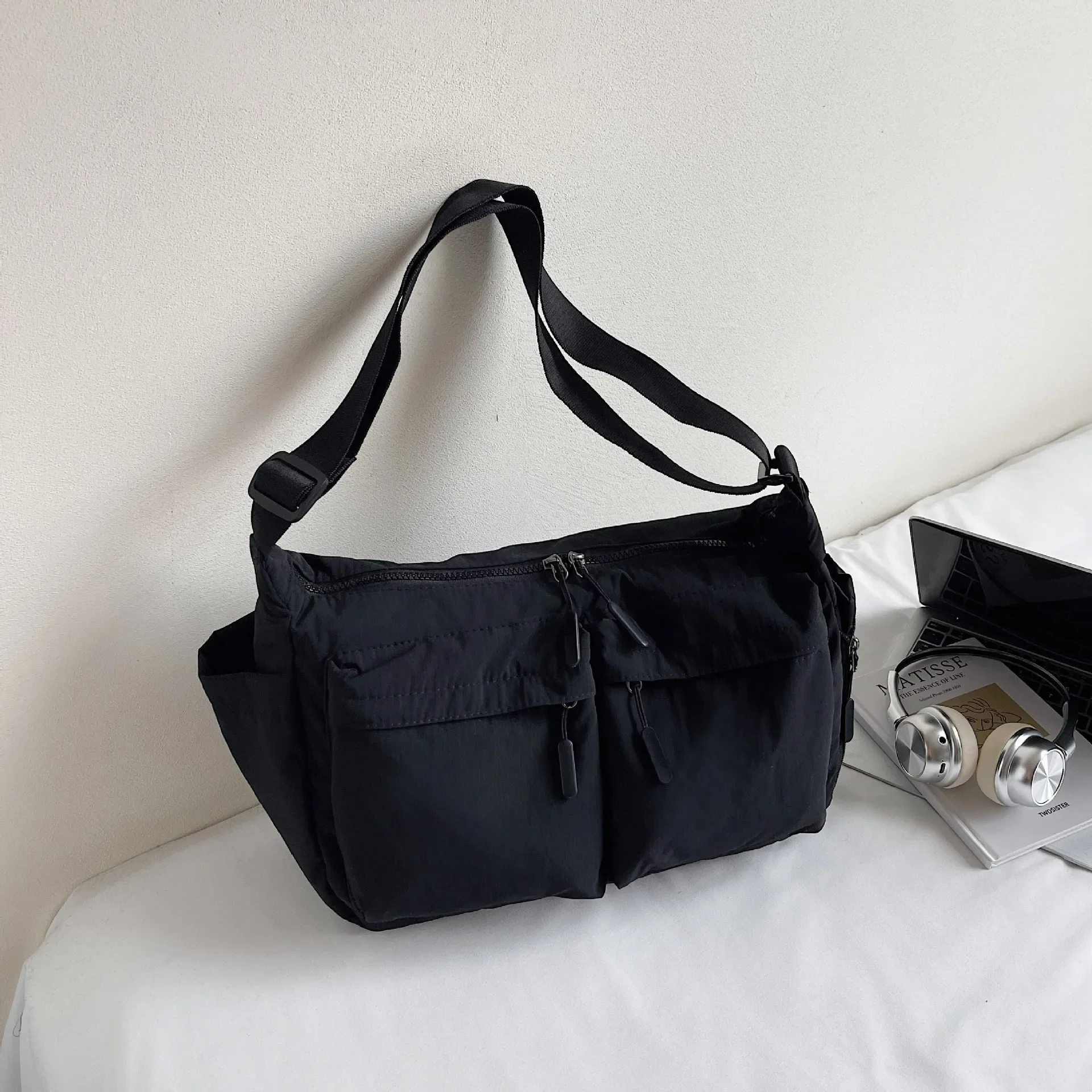 Spring Summer New Canvas Bag for Women, High-End Light Luxury One Shoulder Crossbody Bag, Trendy Hot Sale Ladies Purse