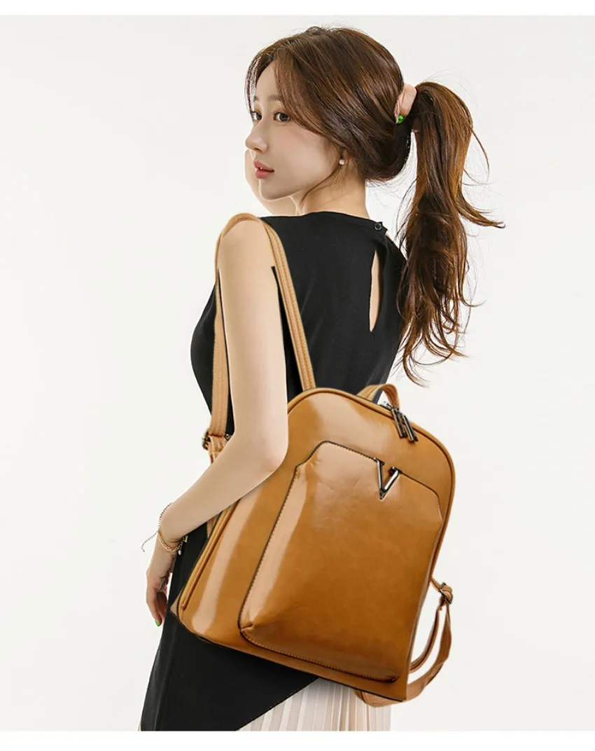 Designer Backpack Women Travel Bag Large Capacity Classic Backpack Oil Wax Leather PU Shoulder Bag Mochilas De Gran Capacidad