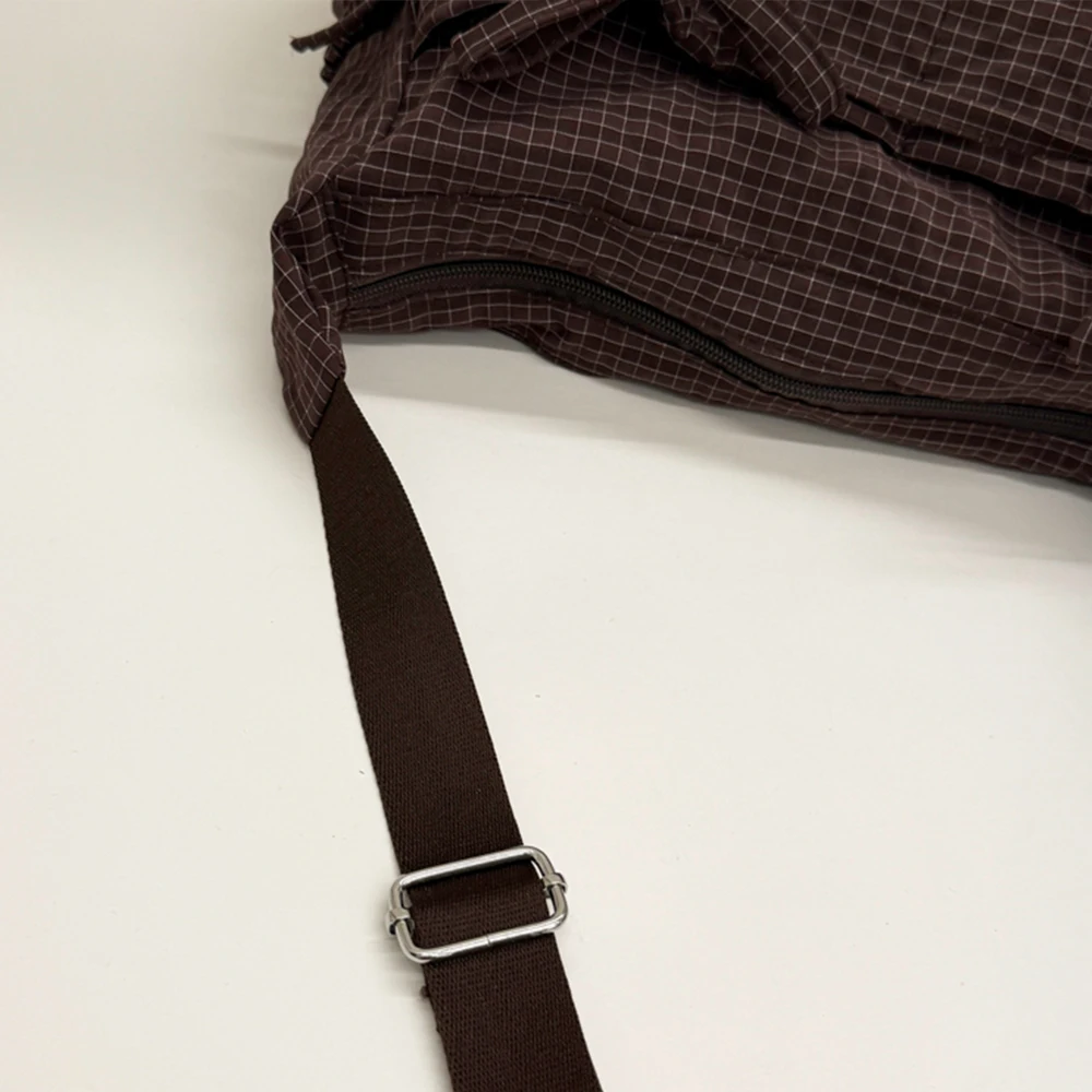 Korean-Style Retro Grid Single Shoulder Bag, Large Capacity, Versatile for School, Work, and Commuting, Unisex Design