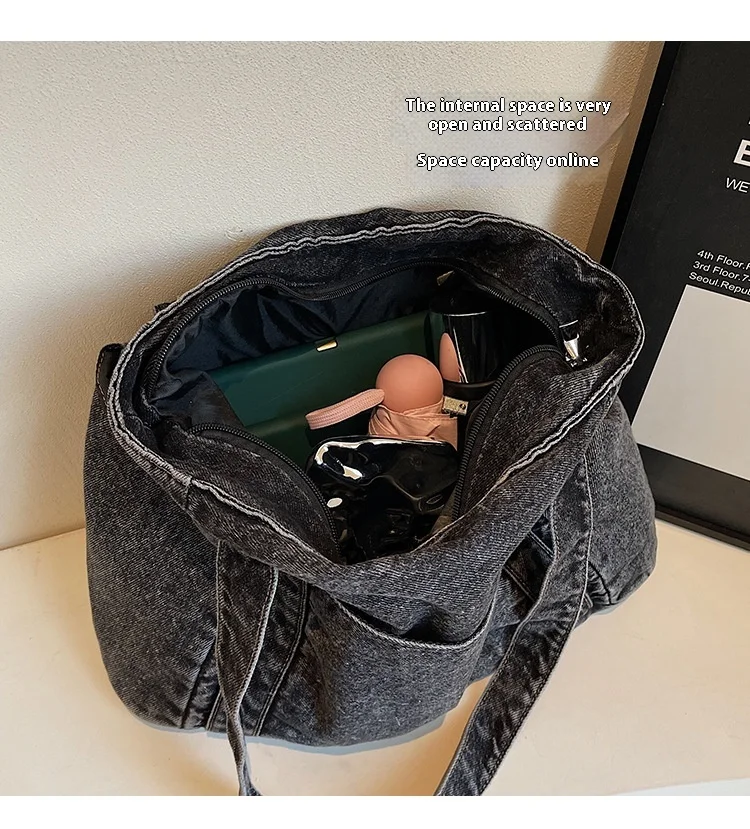 Denim Shoulder Bag Women Designer Mother Pack Large Capacity Luxury Crossbody Tote Bag Casual Jeans Handbag Multi-pocket Handbag