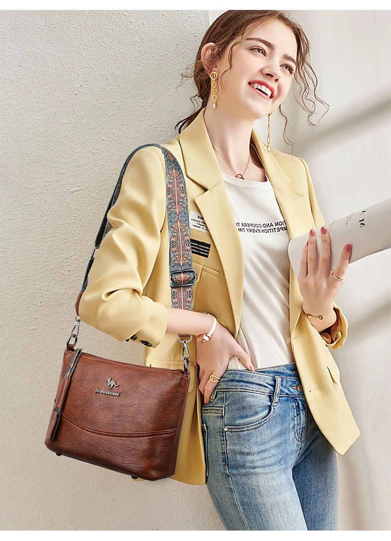 Fashionable Women's Faux Leather Shoulder Bag Handbags Purse for Ladies Girls Daily Use Shopping Office Casual Tote Bags wallet