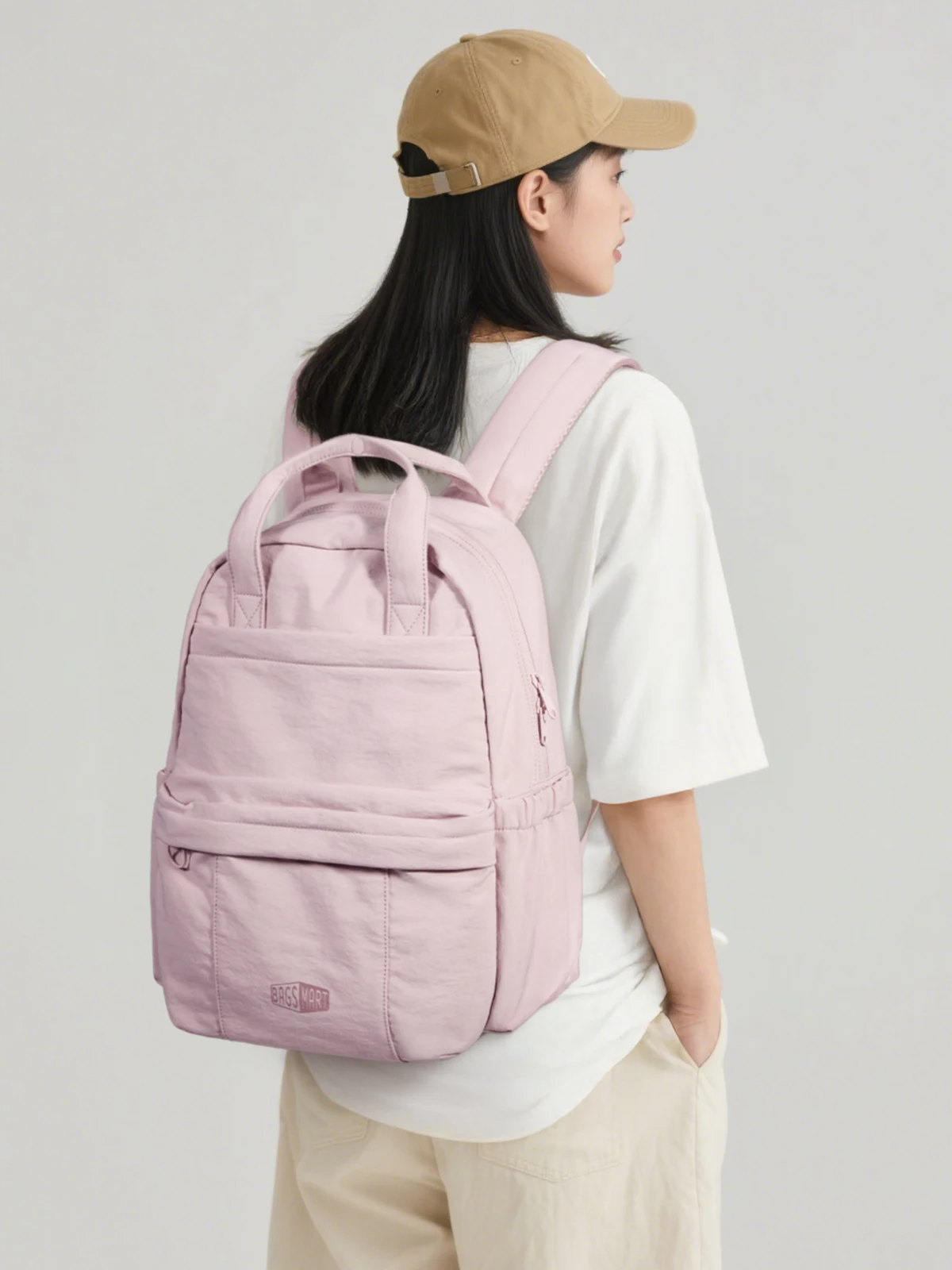 BAGSMART Women's Backpack Large Capacity Laptop Travel Outdoor Carry on Luggage Bag Lightweight School Backpacks for Girl