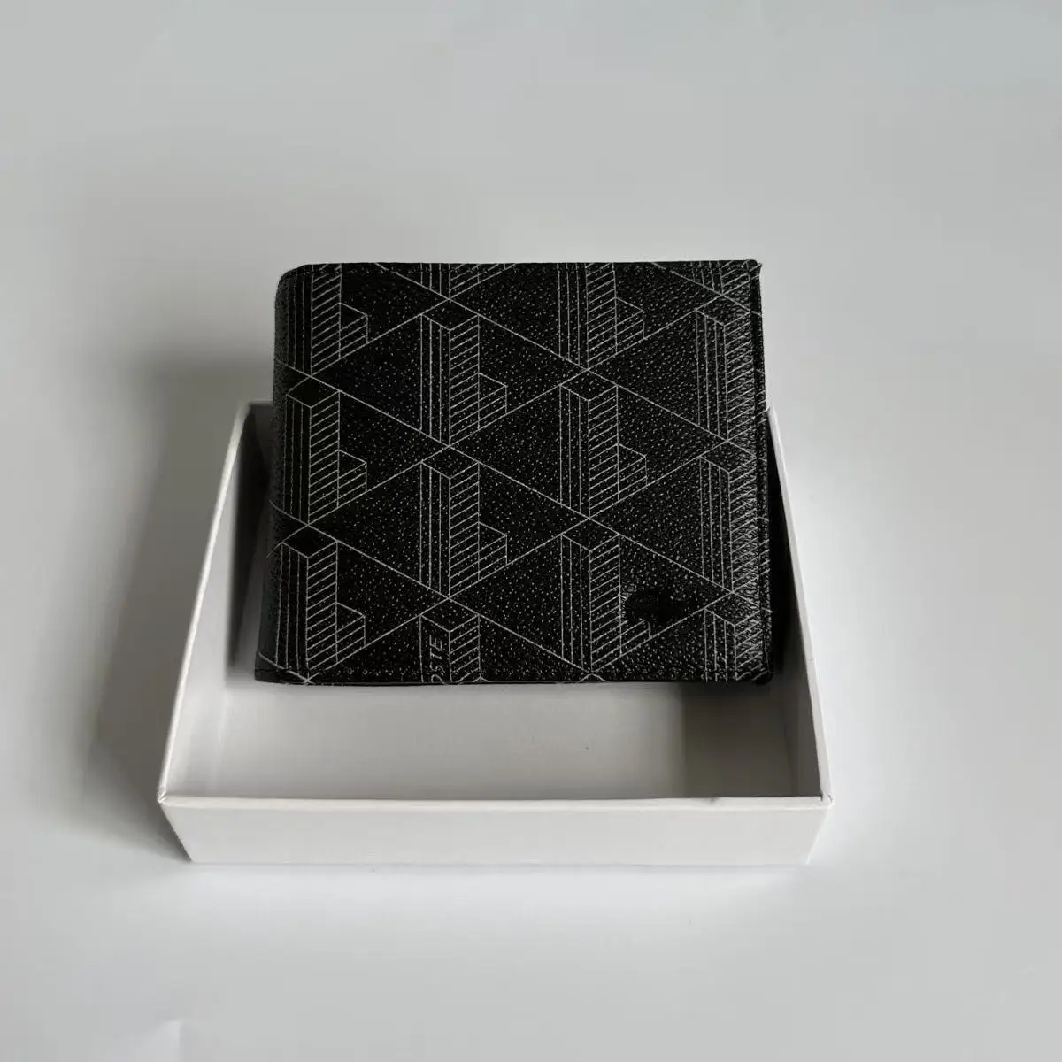 2026 New Fashion Printed Series Double Fold Wallet Premium Mini Wallet for Men and Women