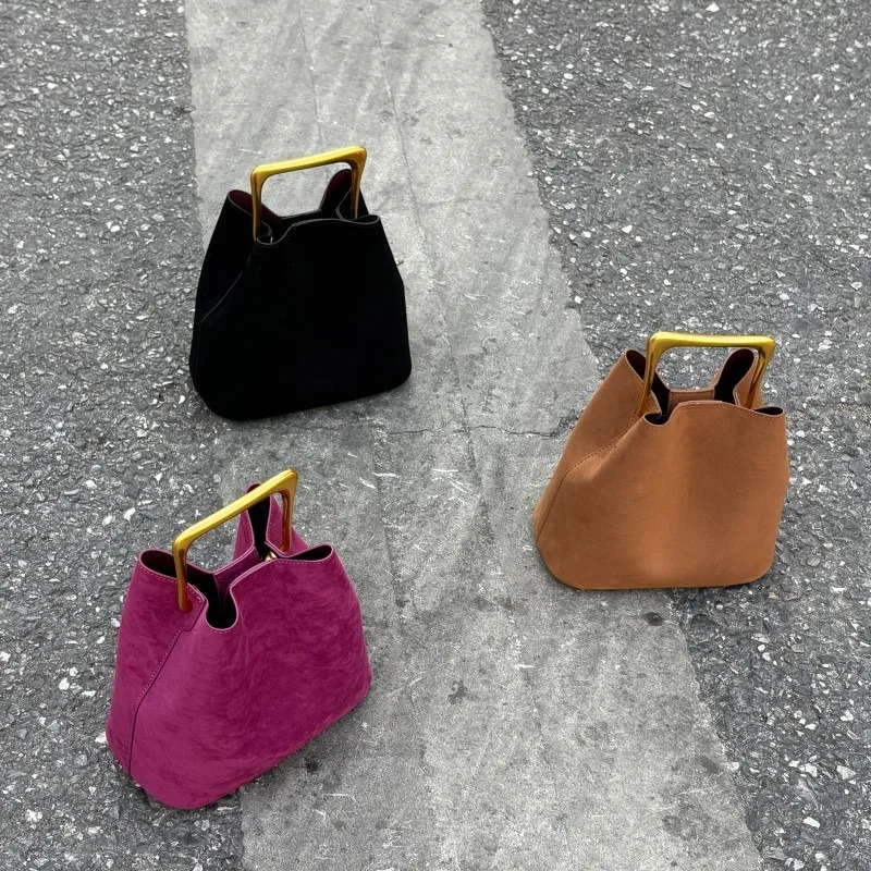 Luxury Women Handbags Velvet Elegant Wedding Party Dress Shoulder Clutch Bag Fashionable Metal Handle Purse Spring Summer New