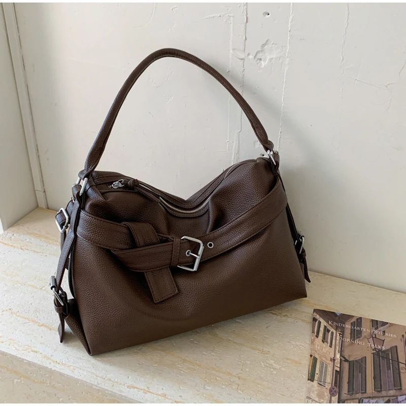 Large Capacity Soft Leather Tote Bag Fashion Belt Buckle Handbag New Shoulder Messenger Bag Retro Hot Girl Motorcycle Bag