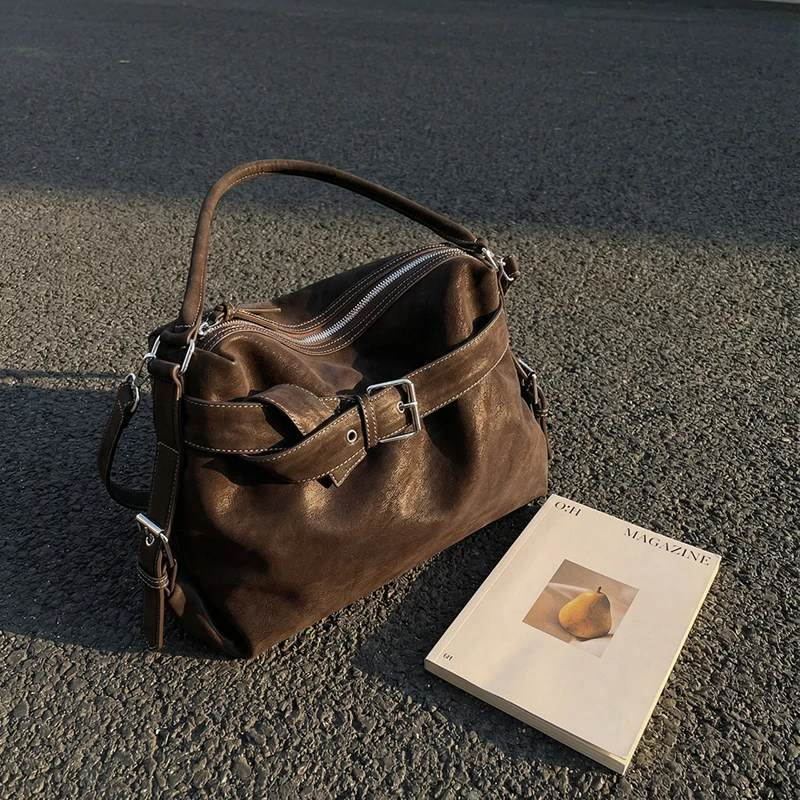 Large Capacity Soft Leather Tote Bag Fashion Belt Buckle Handbag New Shoulder Messenger Bag Retro Hot Girl Motorcycle Bag