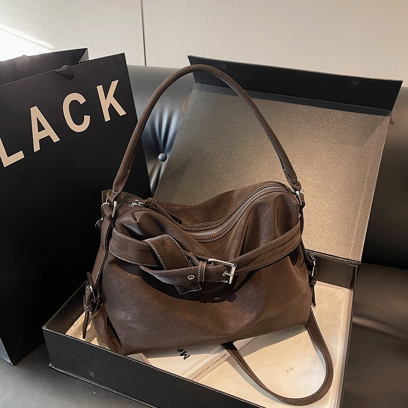 Large Capacity Soft Leather Tote Bag Fashion Belt Buckle Handbag New Shoulder Messenger Bag Retro Hot Girl Motorcycle Bag