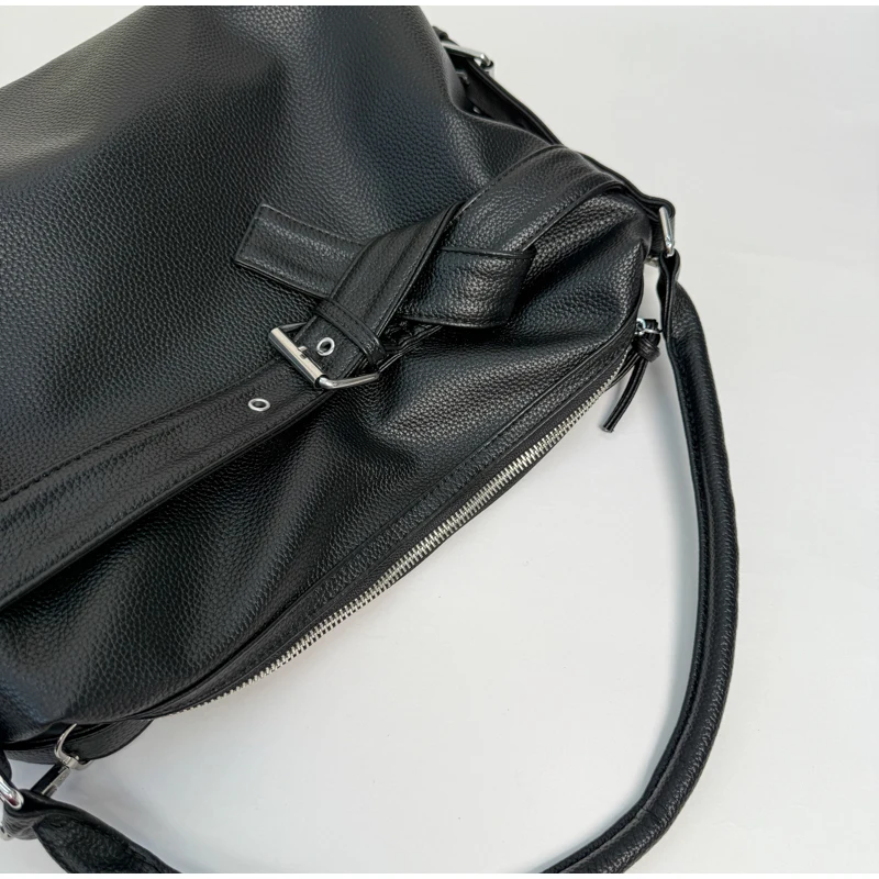 Large Capacity Soft Leather Tote Bag Fashion Belt Buckle Handbag New Shoulder Messenger Bag Retro Hot Girl Motorcycle Bag