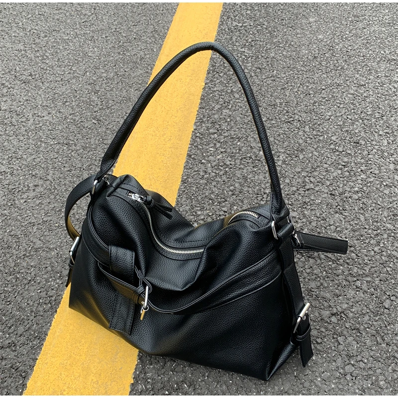 Large Capacity Soft Leather Tote Bag Fashion Belt Buckle Handbag New Shoulder Messenger Bag Retro Hot Girl Motorcycle Bag