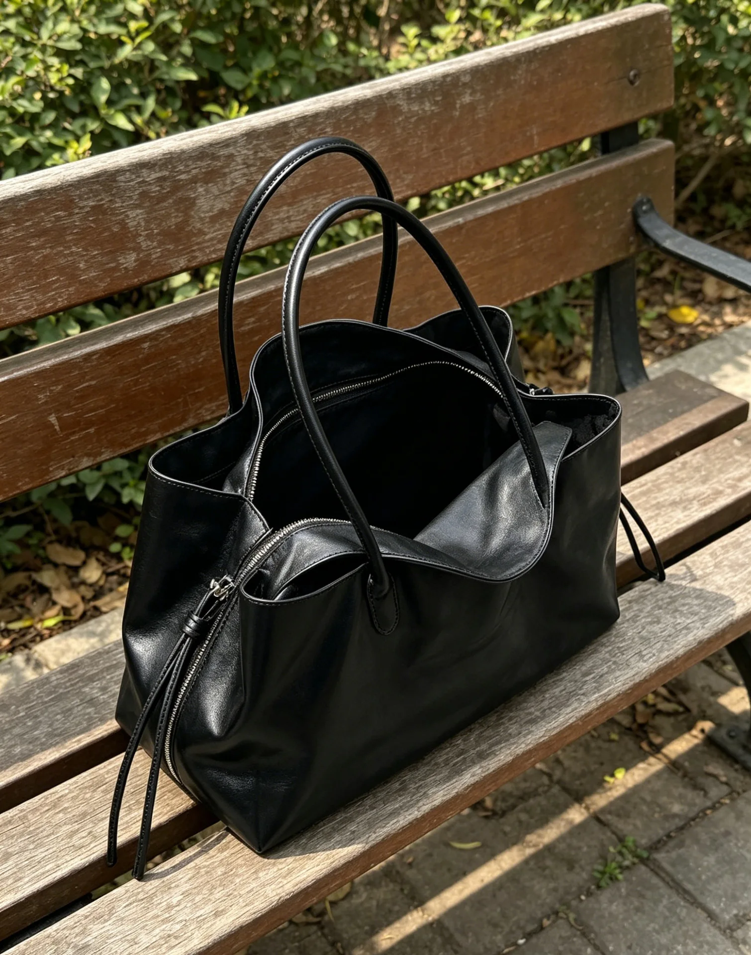 Women Handbags Large Capacity PU Leather Shoulder Bag for Ladies Bolsos Big Tote Bags Brand Design Commuting Office Bag Bolsa