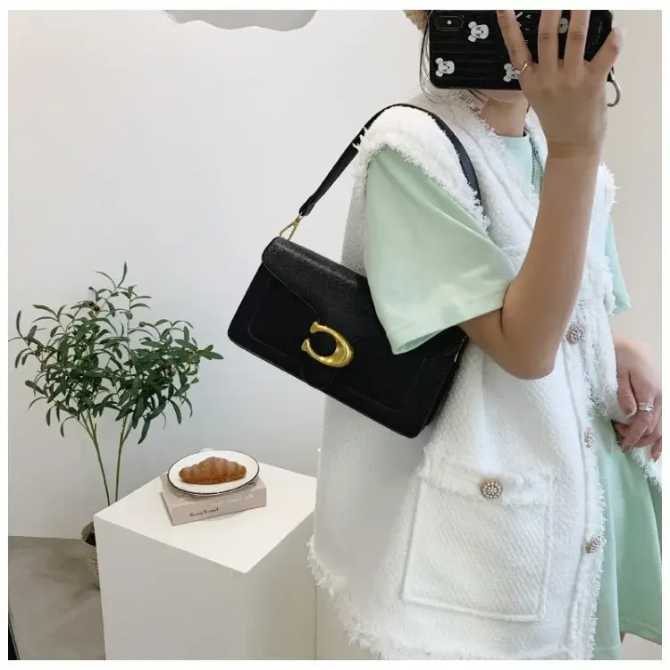 2026 Classic Litchi Grain Underarm Shoulder Bag, Stylish Versatile Crossbody Bag
