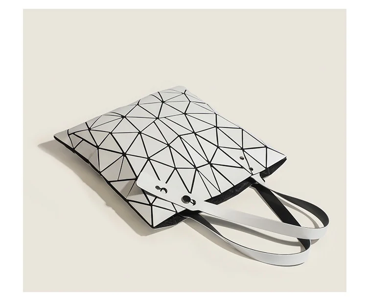 2026 Summer New Trendy Geometric Patchwork Rhombus Tote Bag Versatile Large Capacity Floral Handbag Shoulder Shopping Bag