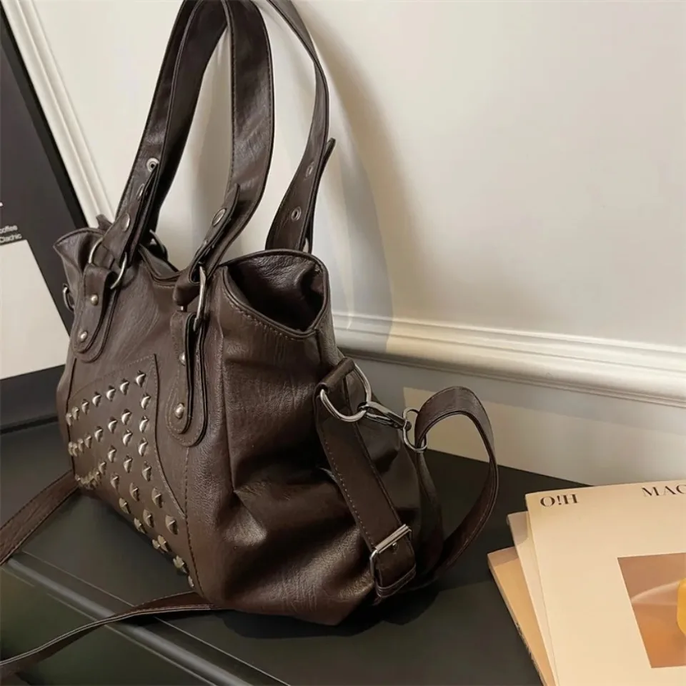 Rivet Punk Large Capacity Handbags Top Quality Sturdy Soft Leather Casual Tote Bag Shoulder Crossbody Bags Daily Commute Travel