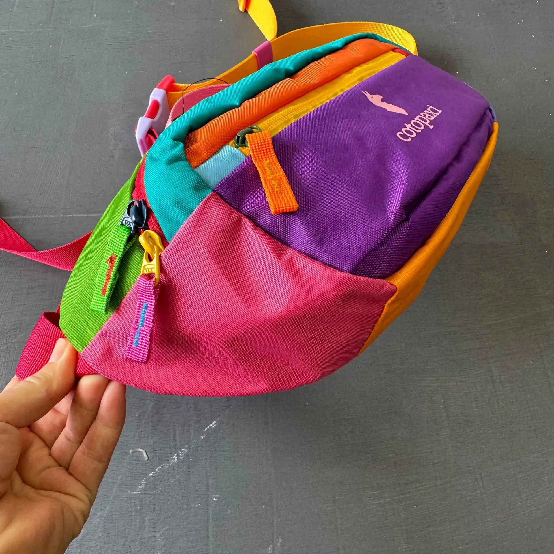 2026 New Dopamine Style 3L Sports Chest Bag Unisex High Quality Shoulder Bag Crossbody Bag Lightweight Outdoor Running Cycling