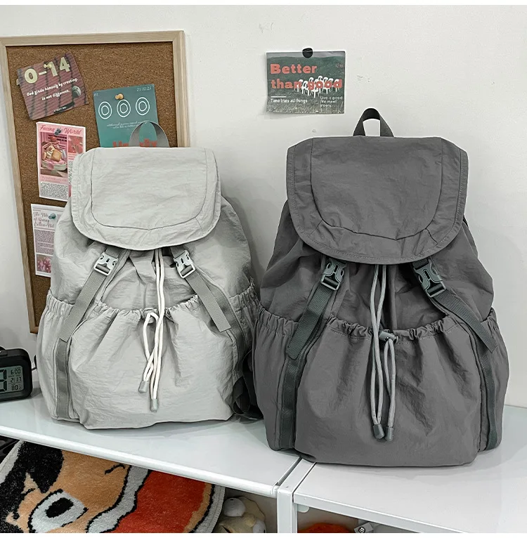 Fashionable Casual Drawstring Backpack for Women 2025 Fashion Large Capacity Lightweight Pleated Backpack for Outdoor Travel
