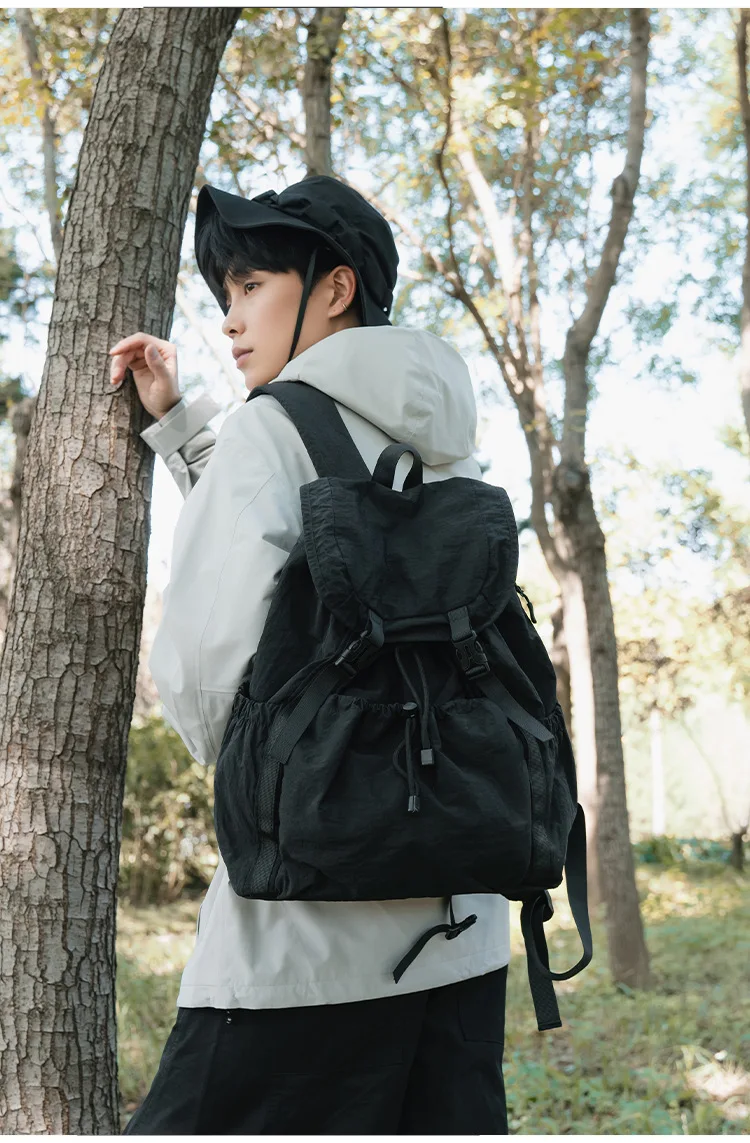Fashionable Casual Drawstring Backpack for Women 2025 Fashion Large Capacity Lightweight Pleated Backpack for Outdoor Travel