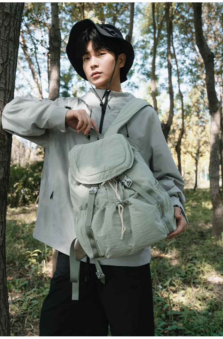 Fashionable Casual Drawstring Backpack for Women 2025 Fashion Large Capacity Lightweight Pleated Backpack for Outdoor Travel