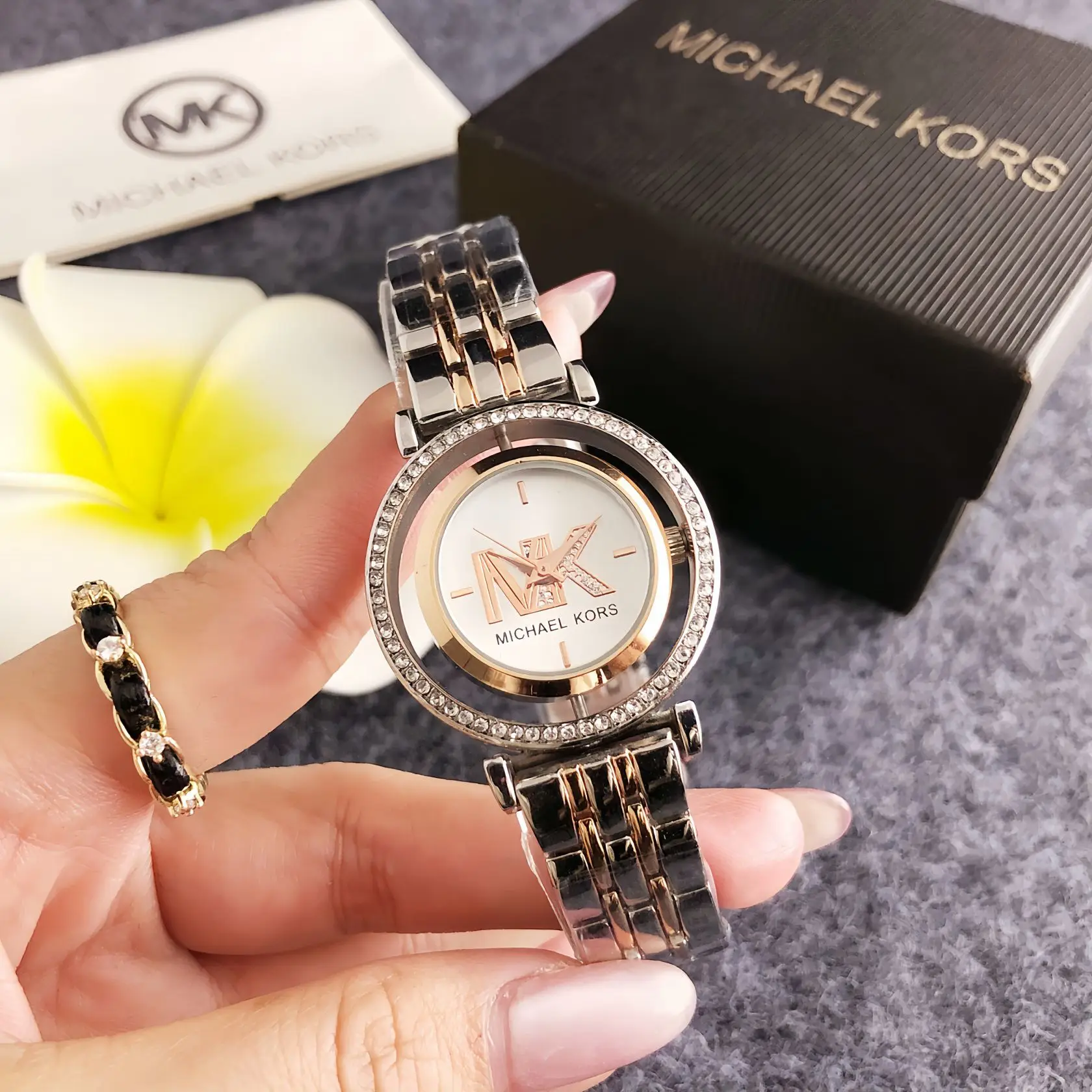 2026 Brand New Michael Kors Women's Stainless Steel Quartz Watch MK Bag, Luxury Design, High-Quality Elegant Gift for Women