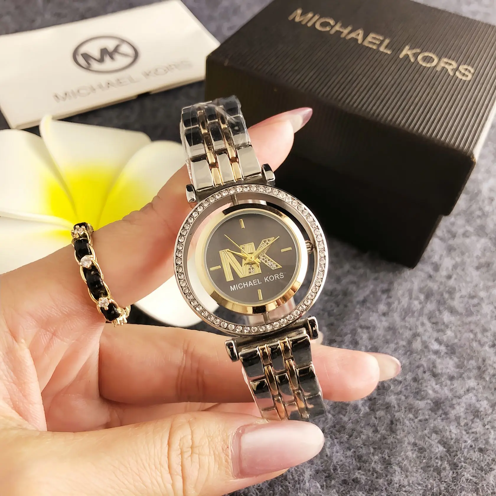 2026 Brand New Michael Kors Women's Stainless Steel Quartz Watch MK Bag, Luxury Design, High-Quality Elegant Gift for Women
