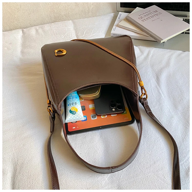 New Fashionable Brand Design Underarm Bag Women High-quality Shoulder Bag with Two Shoulder Straps Shopper Commuter Zipper Totes