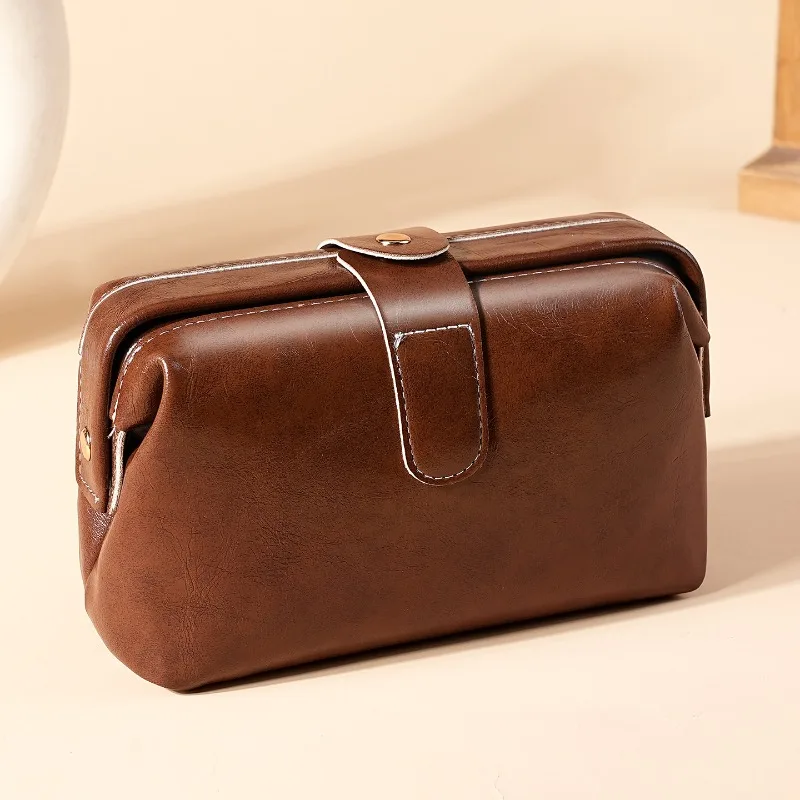 Genuine Leather Makeup Bag Vintage Cosmetic Bag for Women Girl Button Coin Purse Large Capacity Makeup Case Waterproof