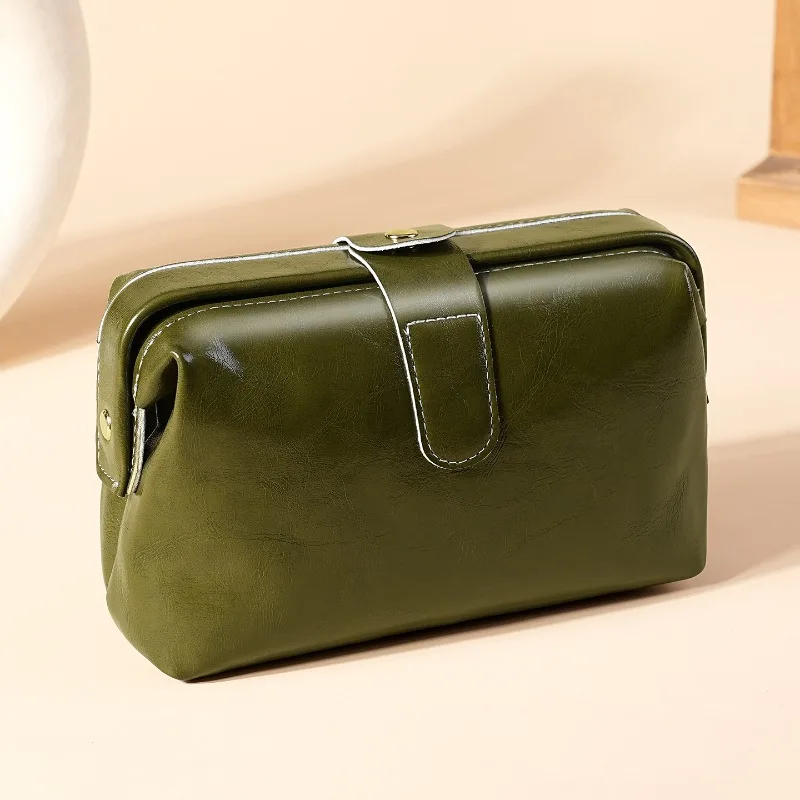 Genuine Leather Makeup Bag Vintage Cosmetic Bag for Women Girl Button Coin Purse Large Capacity Makeup Case Waterproof