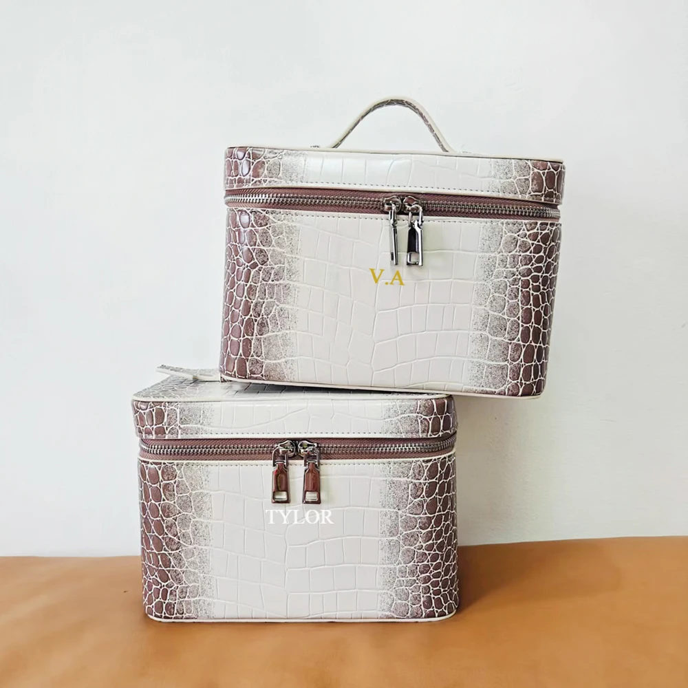 High Quality Crocodile Pattern Women Makeup Bag Custom Name Large Capacity Alligator PU Leather Travel Portable Cosmetic Box