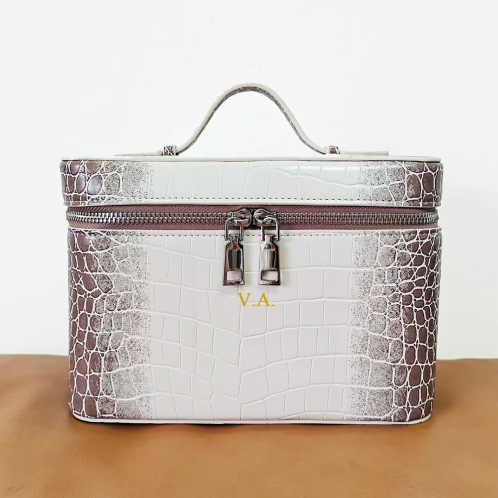 High Quality Crocodile Pattern Women Makeup Bag Custom Name Large Capacity Alligator PU Leather Travel Portable Cosmetic Box