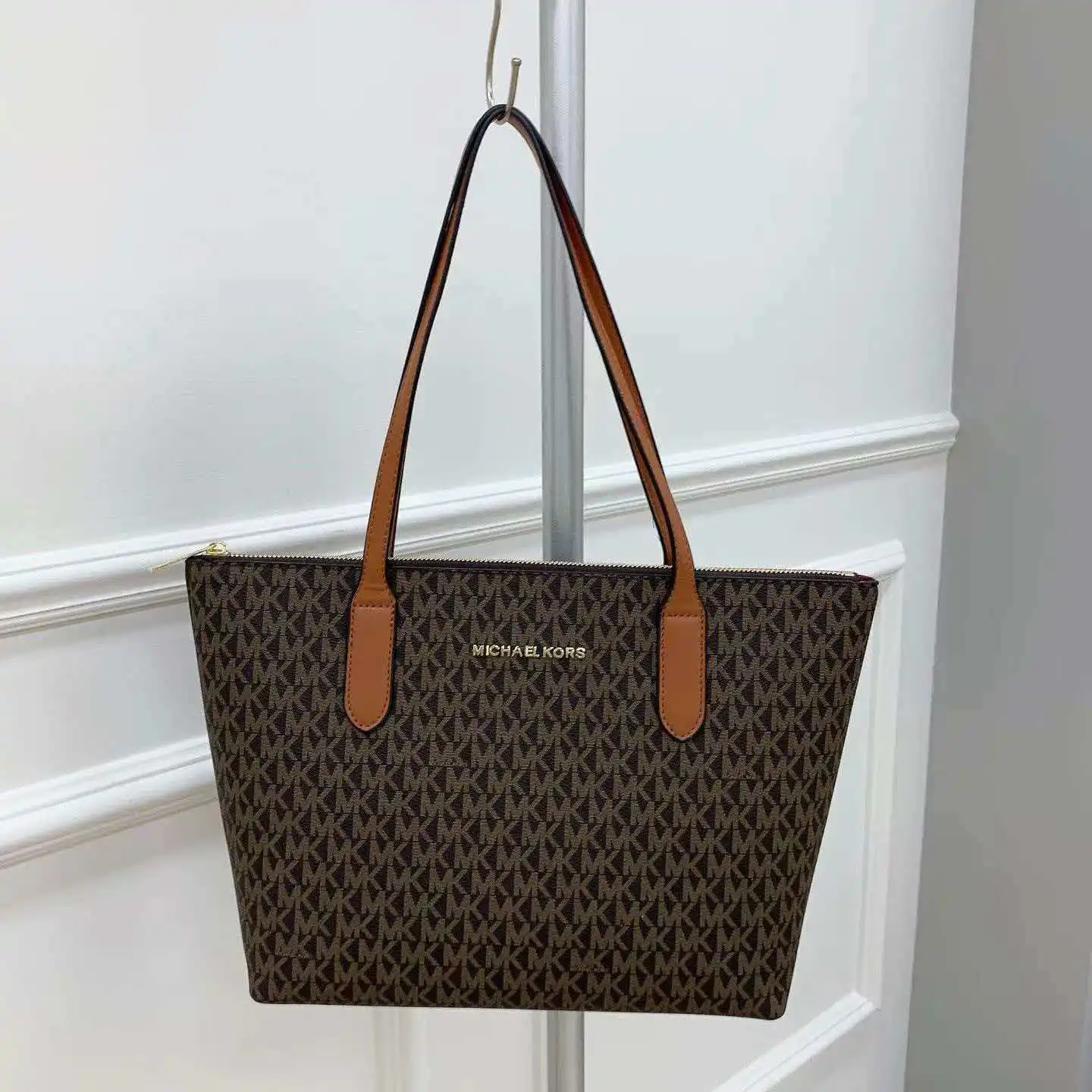 Michael Kors Vincent Printed Women's Elegant Crossbody Bag Luxury Brand Handbag Women's Classic Embroidered Pattern Canvas Handb