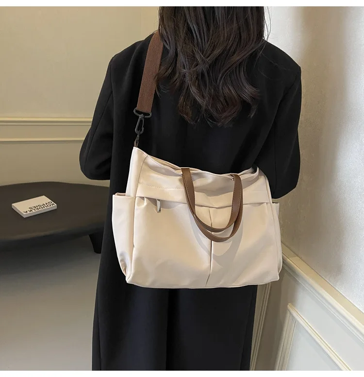 Stylish Women's Nylon Tote Bag Large Capacity Multiple Pockets Lightweight Casual Shoulder Bag for Daily Commute Shopping